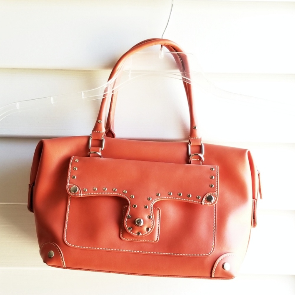 Maxx New York Handbag 👜